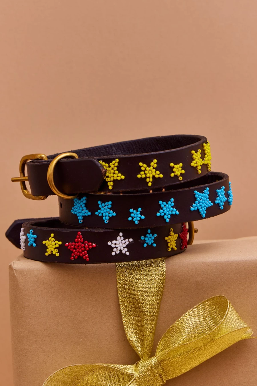 The Jacksons Reflective Dog Collar with Yellow Stars - Safe & Stylish Pet Accessory